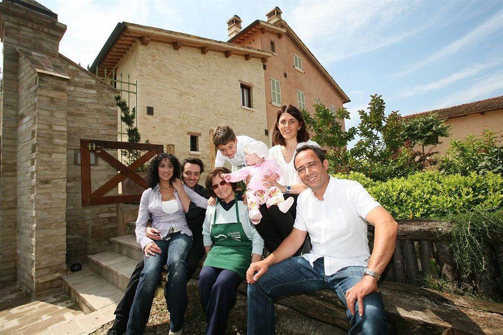טרווי Country House Casco Dell'Acqua מראה חיצוני תמונה