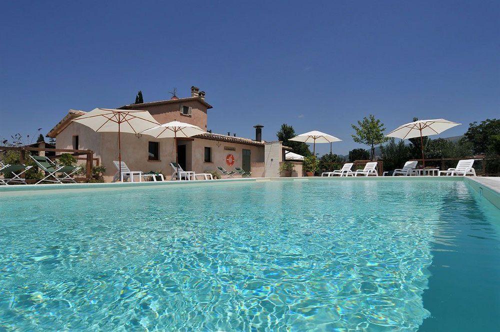 טרווי Country House Casco Dell'Acqua מראה חיצוני תמונה