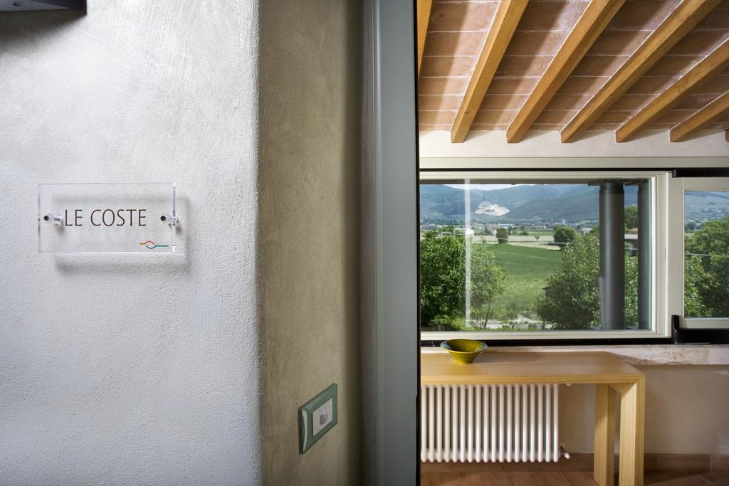 טרווי Country House Casco Dell'Acqua מראה חיצוני תמונה
