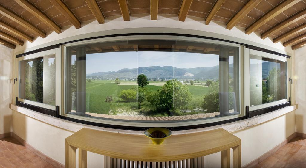 טרווי Country House Casco Dell'Acqua מראה חיצוני תמונה